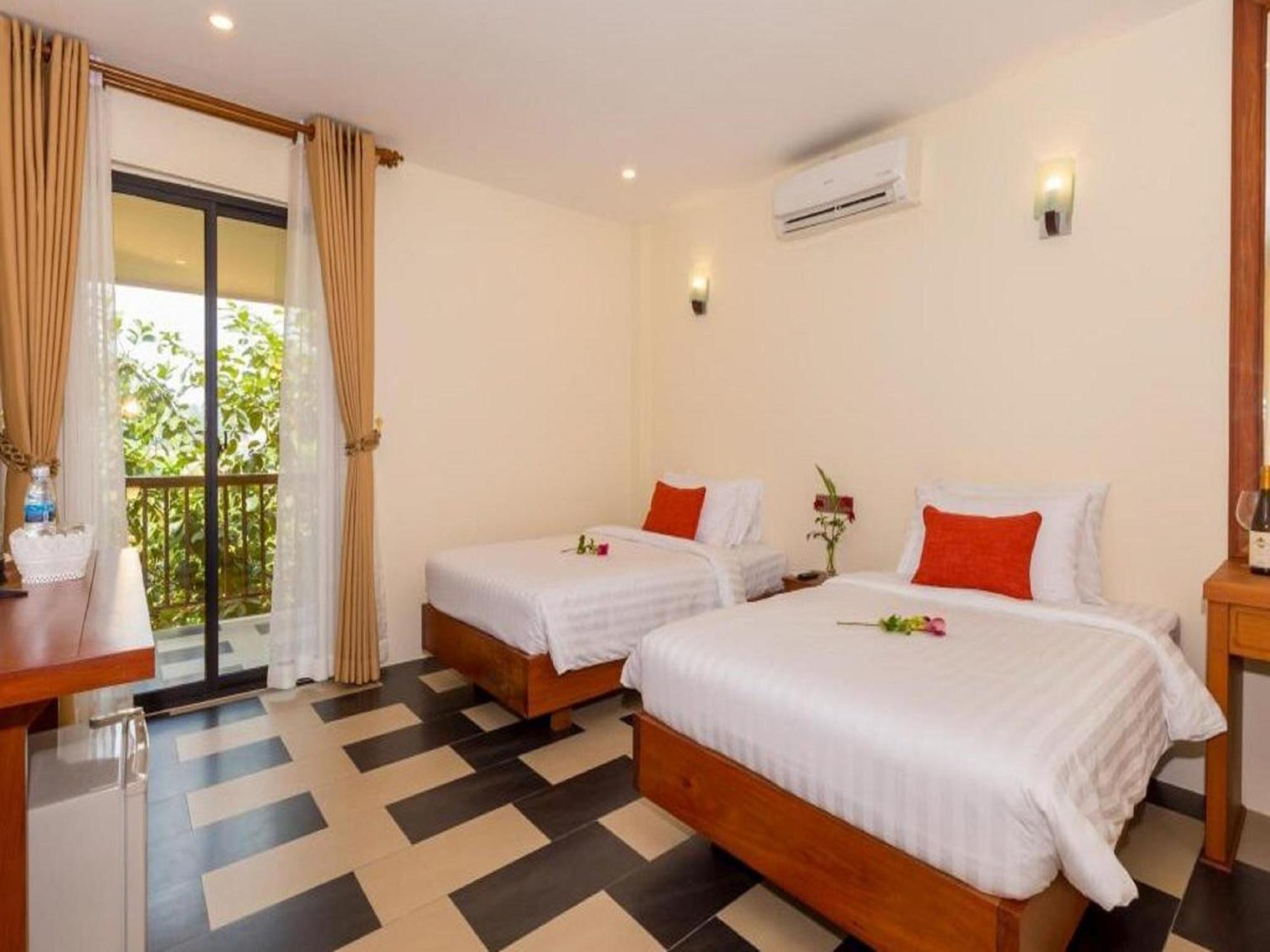 360 Resort Sihanoukville Exterior photo
