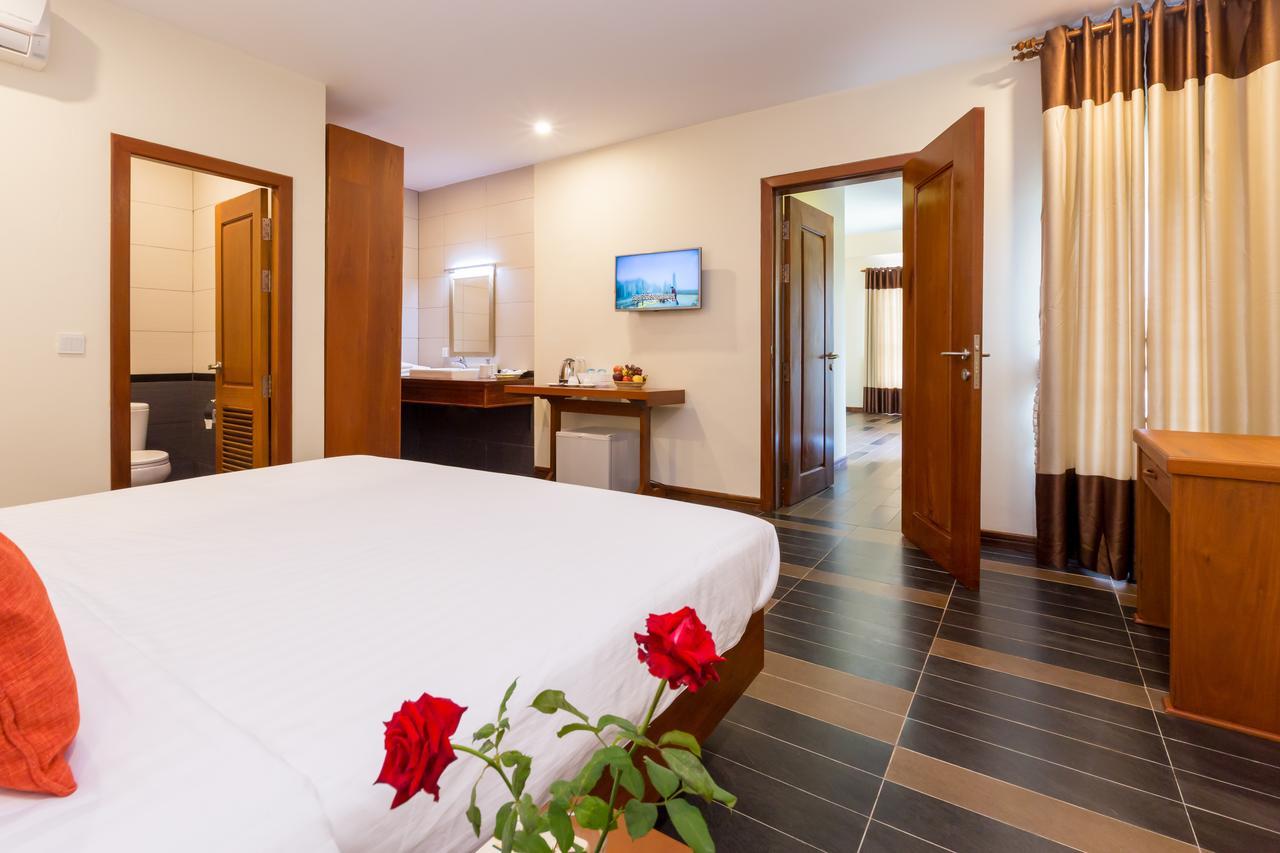360 Resort Sihanoukville Exterior photo